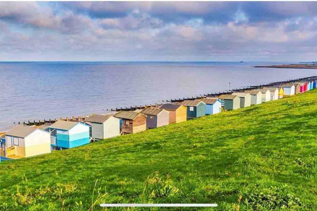 Herne Bay Central - 2 Minutes From Beach Apartment 外观 照片